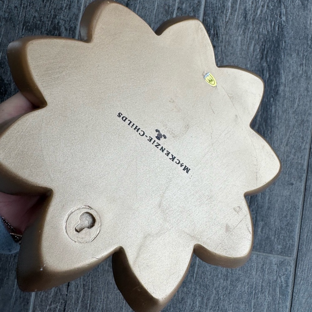 MacKenzie-Childs Wallflower, a three-dimensional decorative flower - Picture 6 of 14